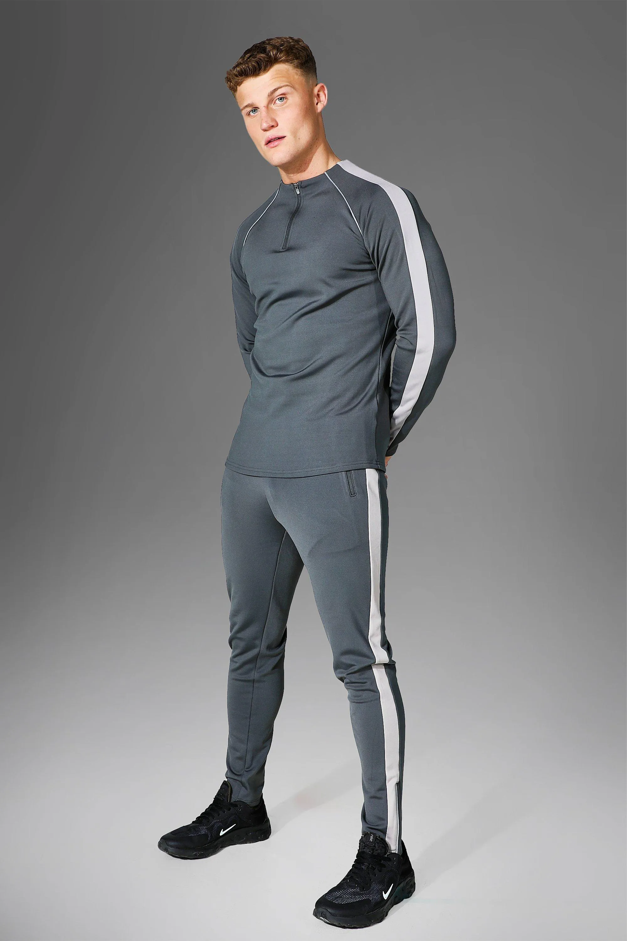 Active Gym Performance Zip Neck Tracksuit | boohooMAN UK