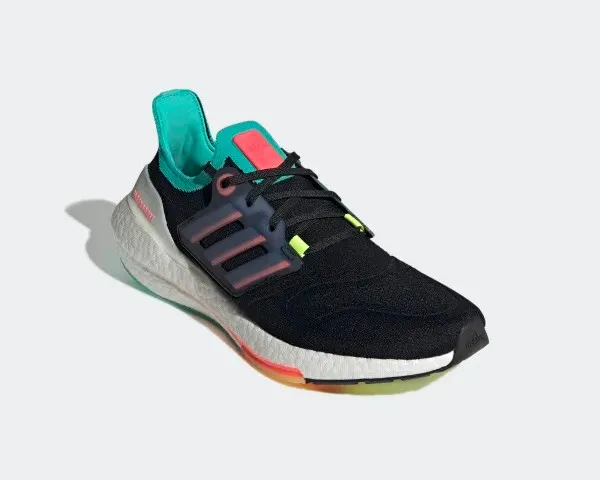 Adidas UltraBoost 22 Core Black Turbo Mint Rush GX5497