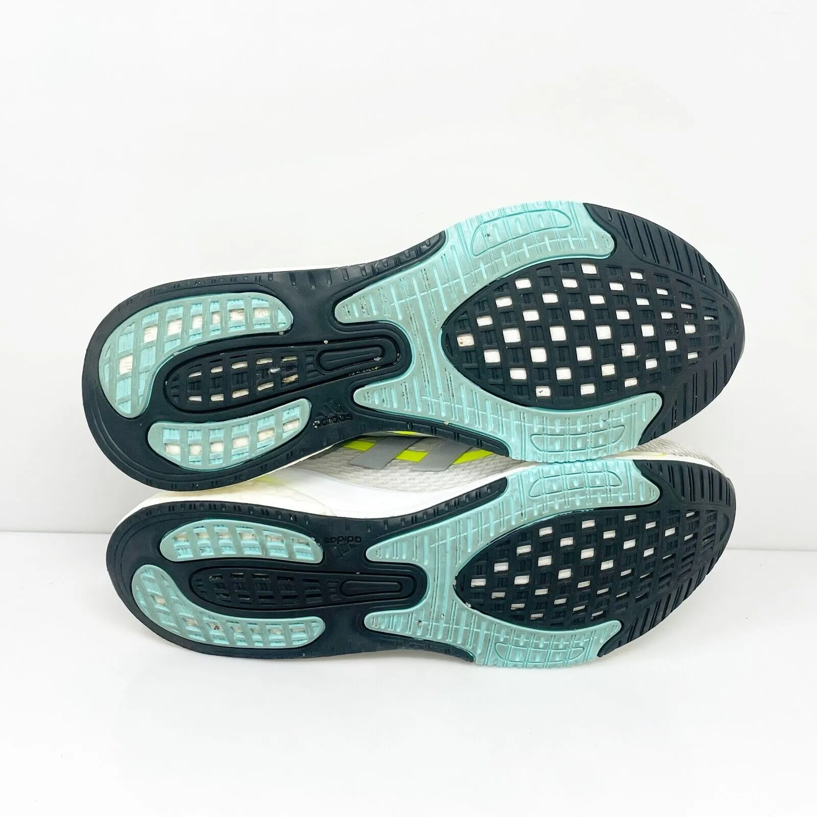 Adidas Womens Supernova FX6699 Gray Running Shoes Sneakers Size 8