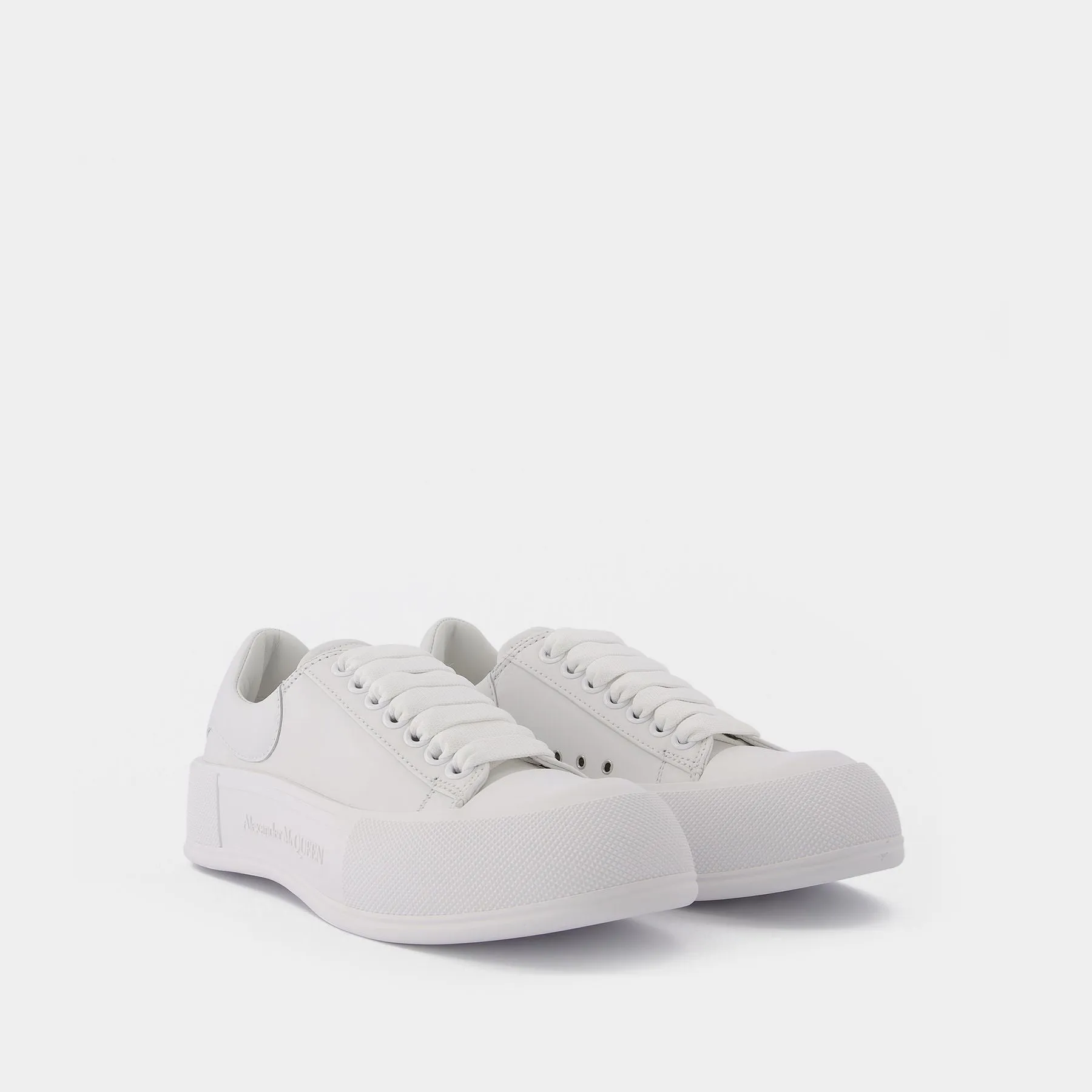Alexander McQueen  Sneakers in White Leather