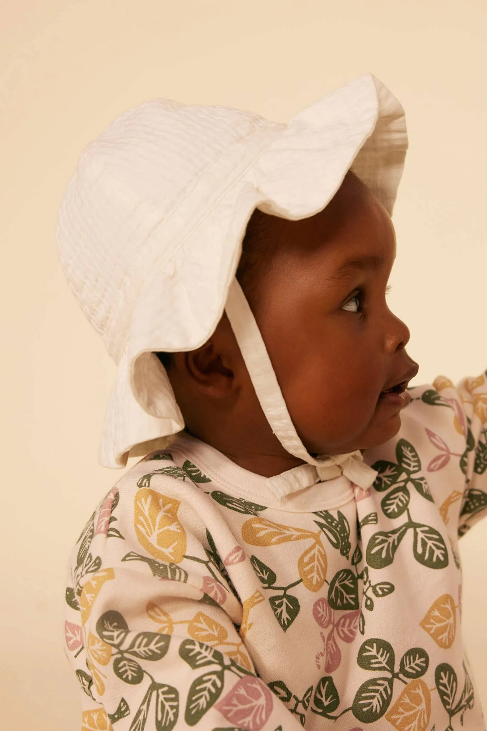 Baby Girls White Textured Sun Hat