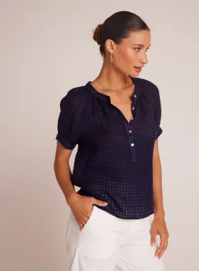 Bella Dahl Short Sleeve Raglan Pullover in Tropic Navy