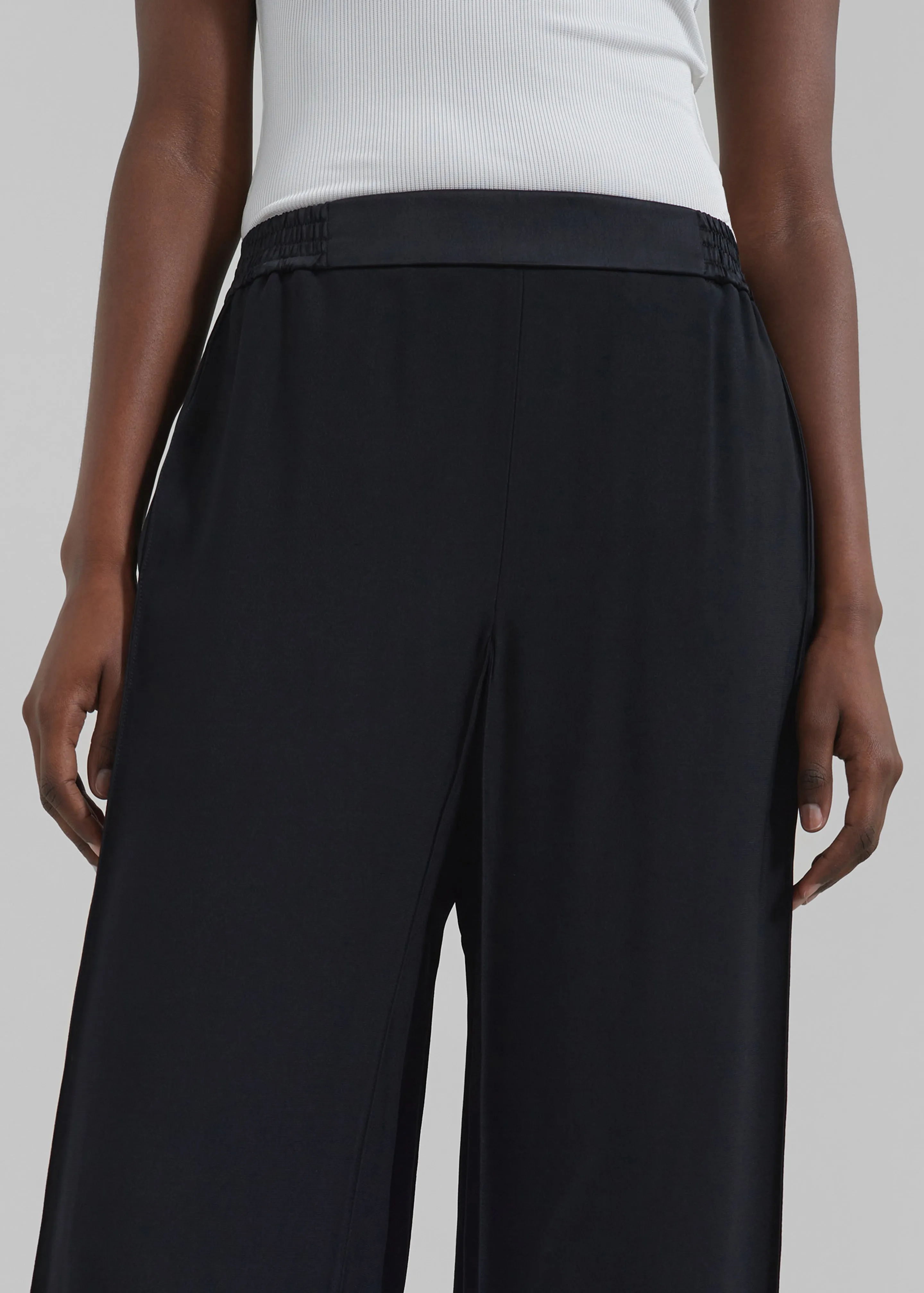 Bevza Wide-Leg Trousers - Black