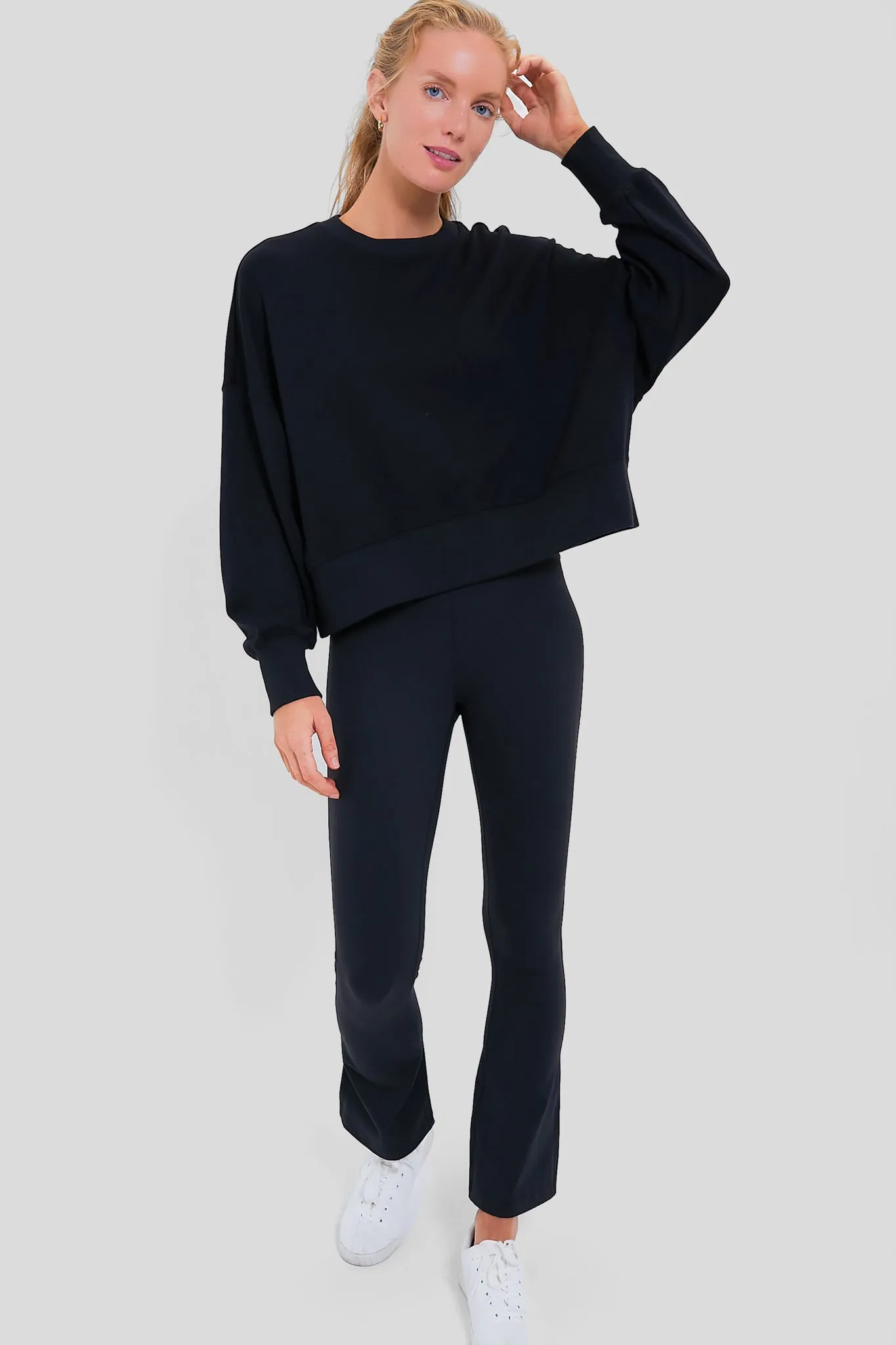 Black Cropped Oliver Pullover