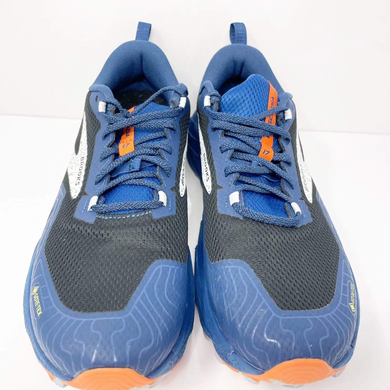 Brooks Mens Cascadia 17 GTX 1104021D062 Blue Running Shoes Sneakers Size 11 D