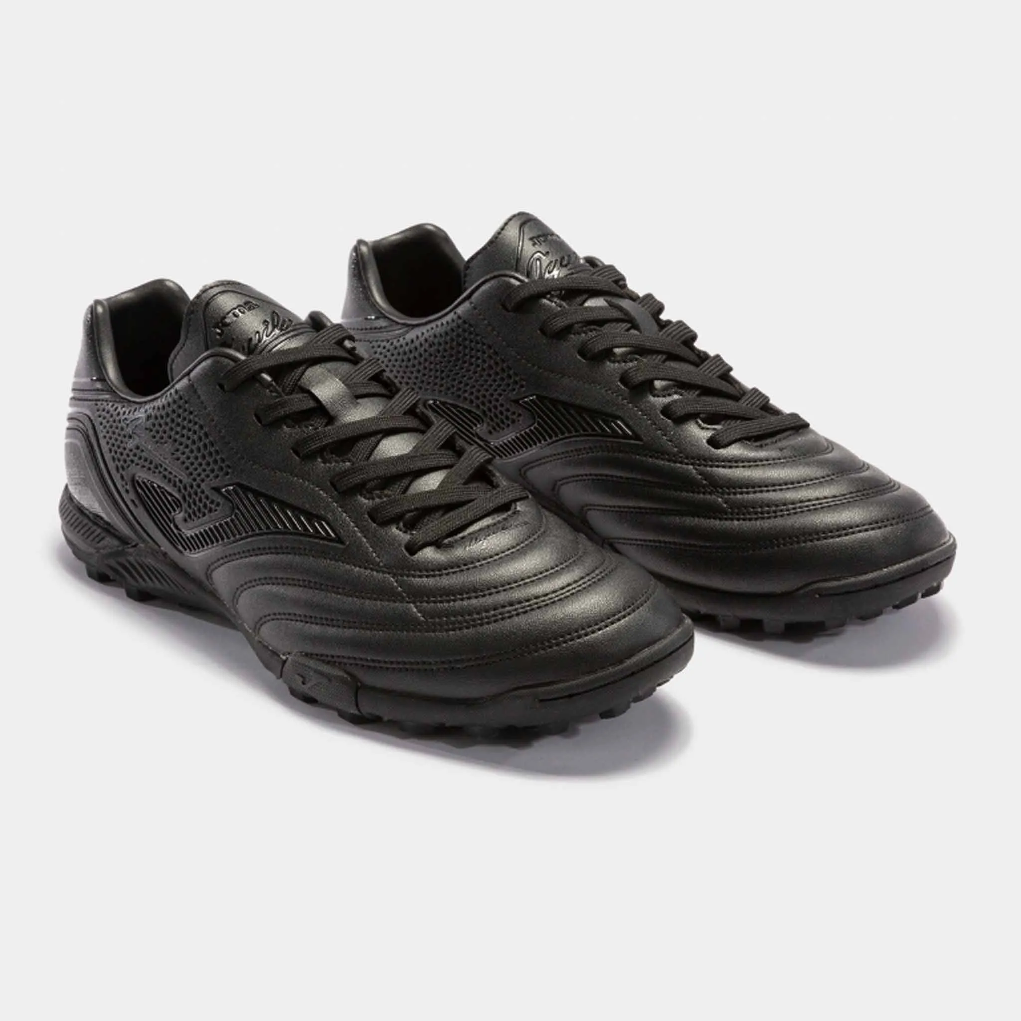 Chaussure de soccer turf synthétique Joma Aguila
