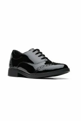 Clarks Aubrie Tap Youth black patent