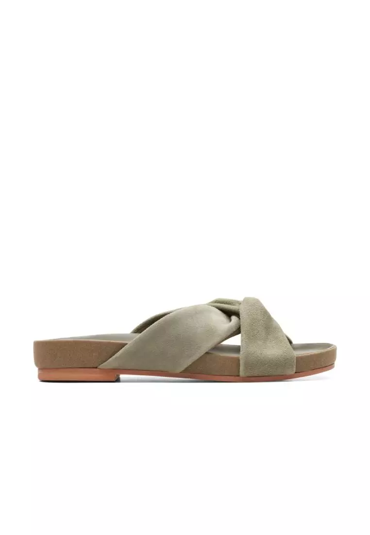 Clarks Clarks Pure Twist Sage Womens Casual With Medal Rated Tannery Technology