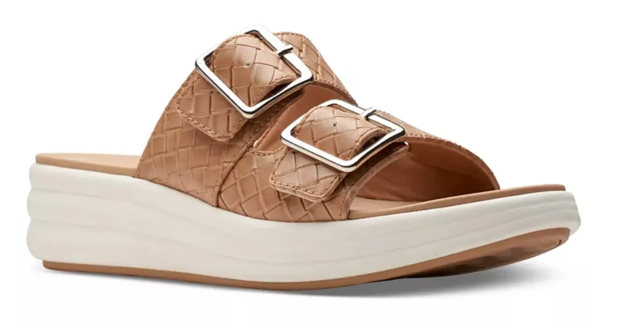 CLARKS DRIFT BUCKLE WARM BEIGE