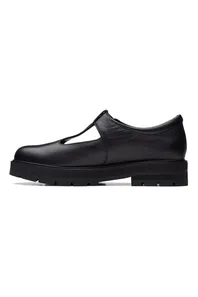 Clarks Prague Brill in Black Leather