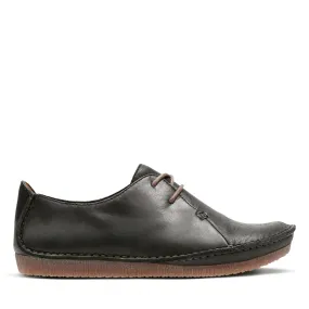 Clarks Women's Janey Mae Lace Up Leather Shoe