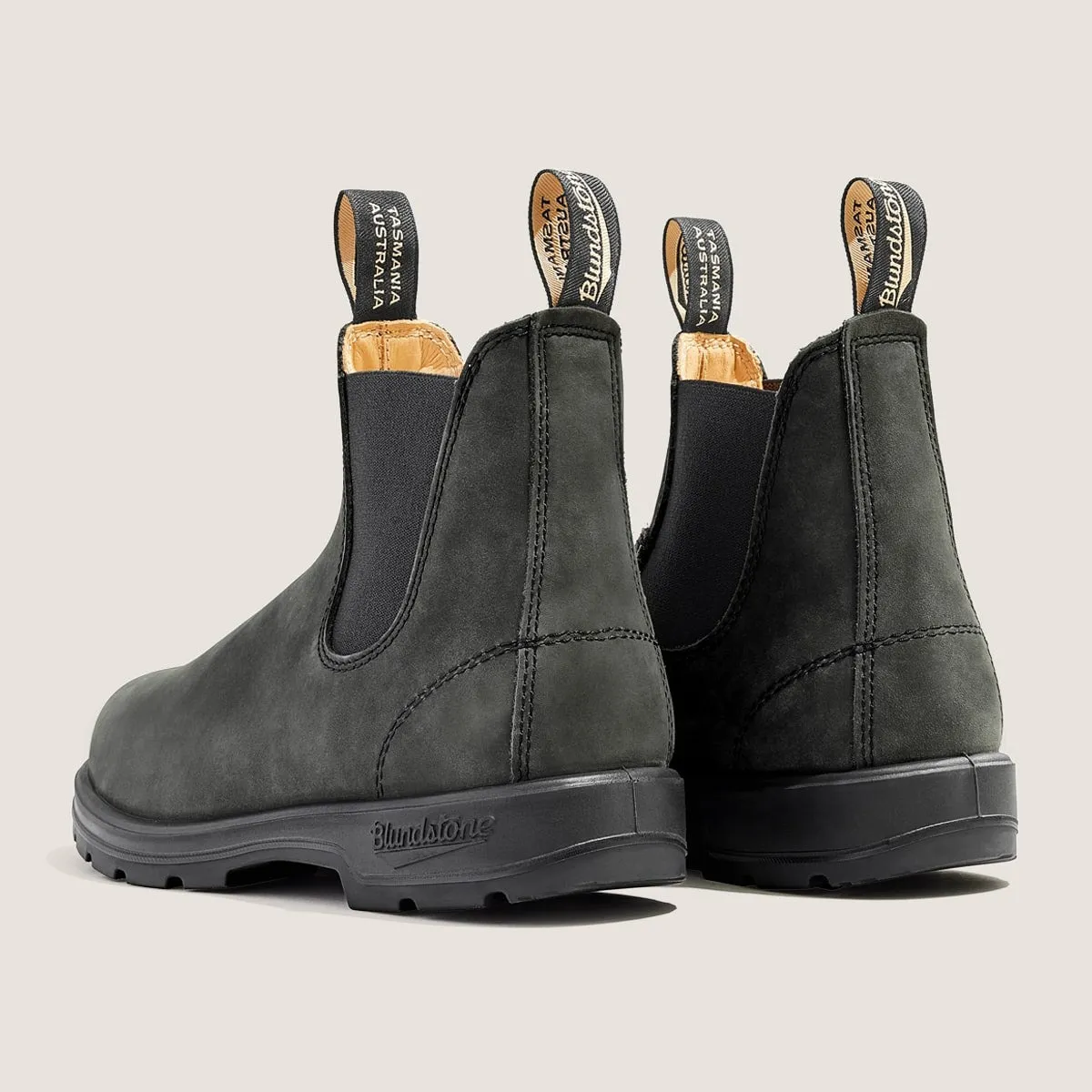 Classic 550 | Chelsea Boot | Rustic Black #587