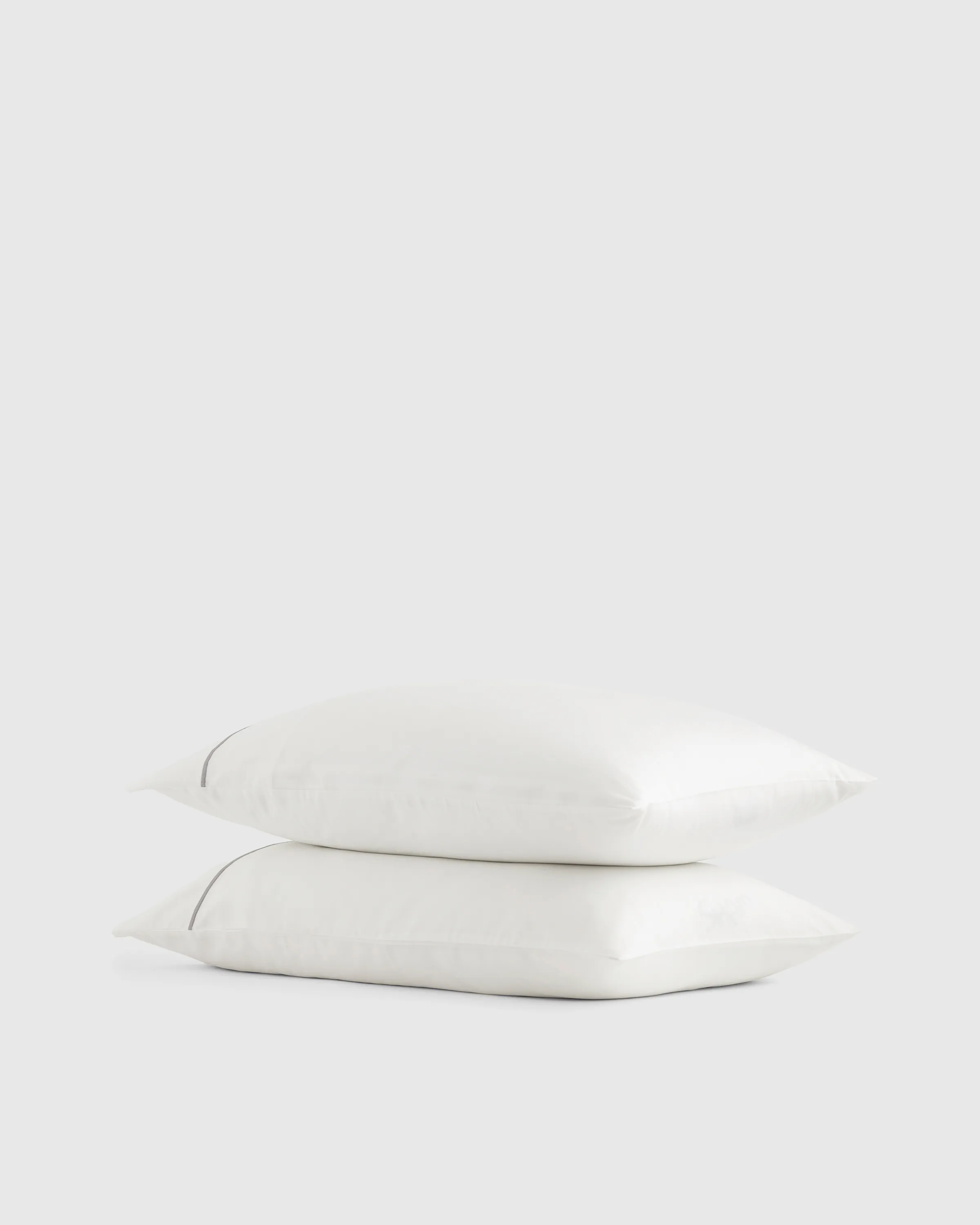Classic Organic Percale Embroidered Pillowcase Set