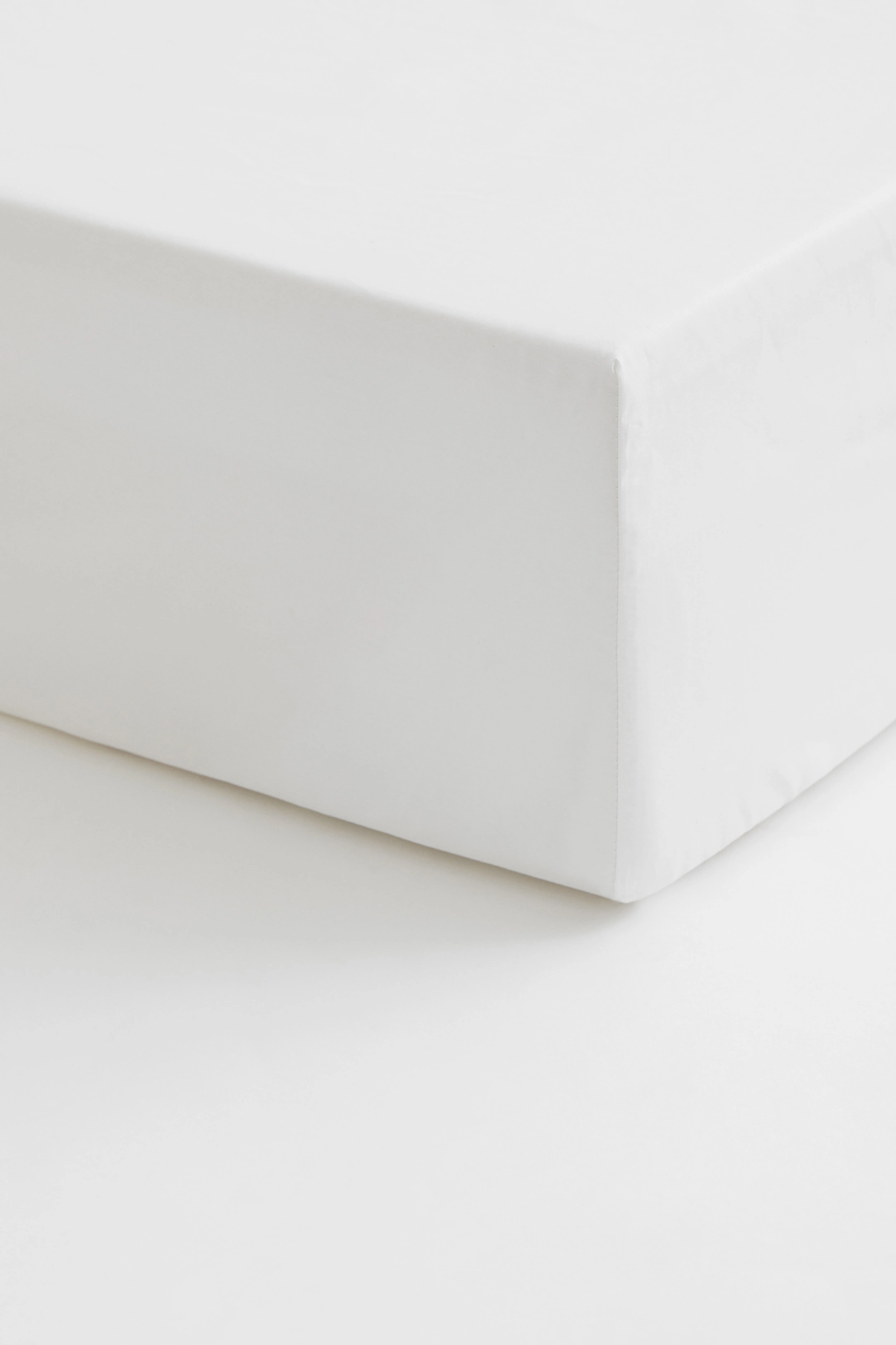 Cotton percale fitted sheet - White - Home All | H&M GB