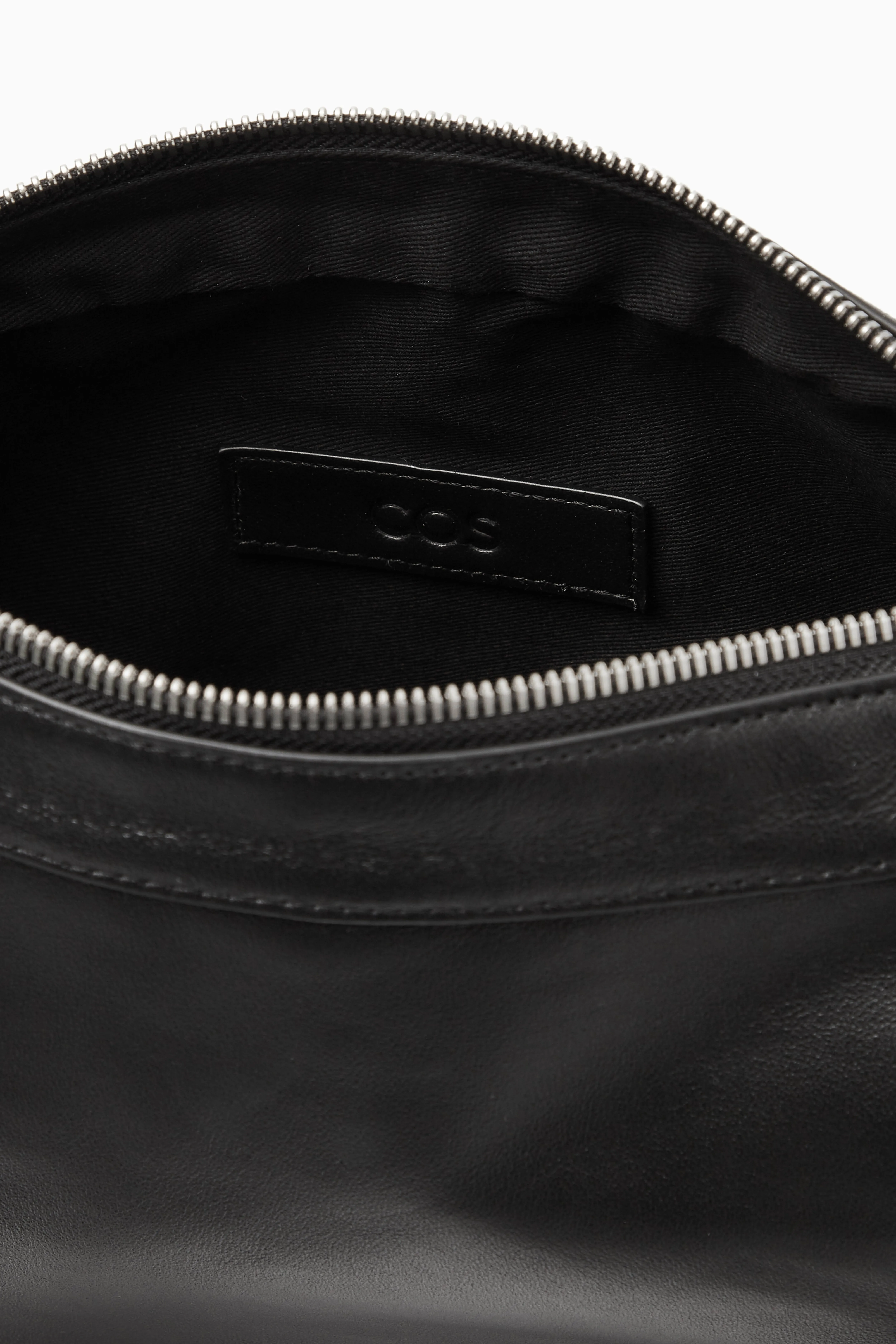 CROSSBODY SADDLE BAG - LEATHER - BLACK - Men | H&M GB