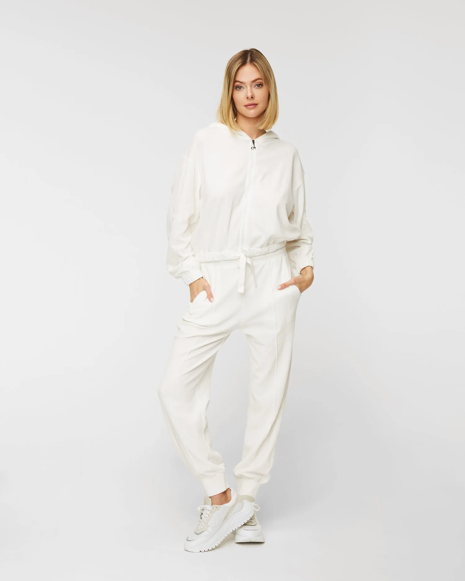 DEHA MOVE velour trousers B74546-18001