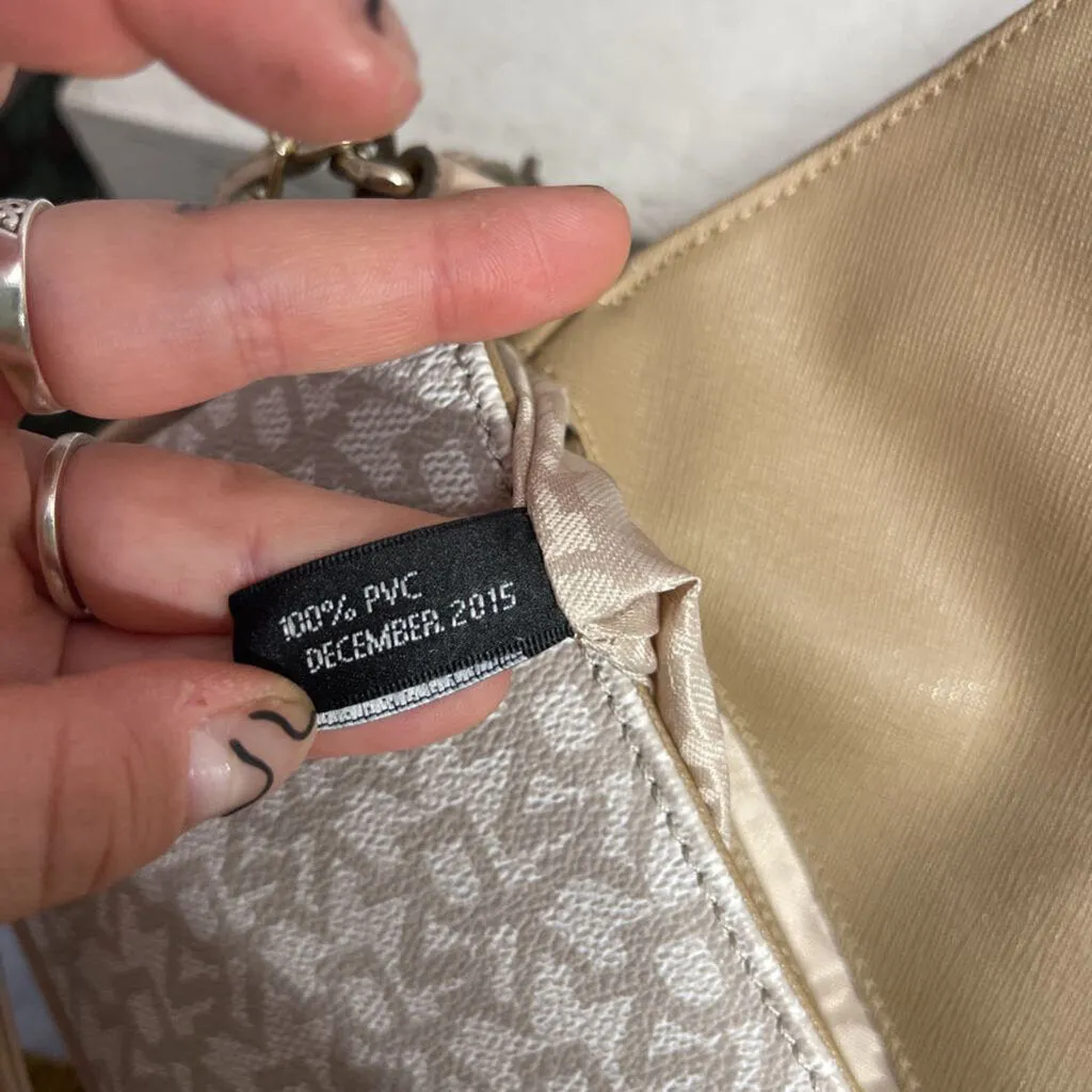 DKNY TAUPE TAN LOGO OVERFLAP FAUX LEATHER CHAIN CROSSBODY 3480 TCC