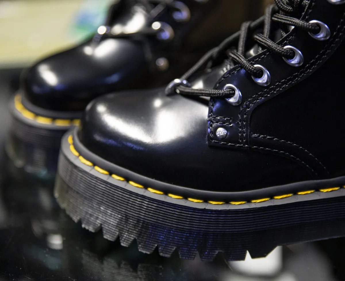 DR. MARTENS - Jadon HDW II - DM30932001  -  Metal-shop