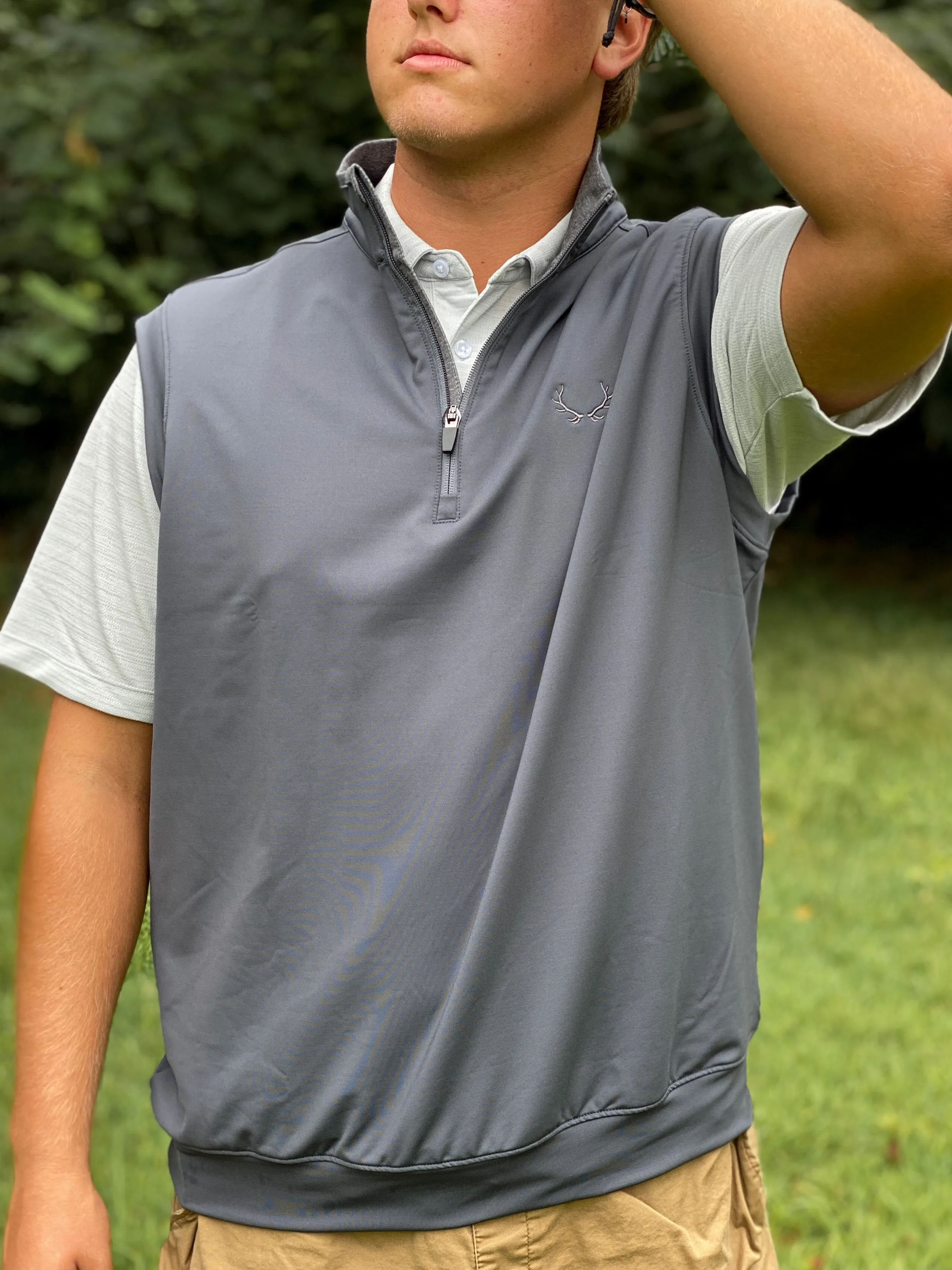 Elkmont Men's Dunst Quarter Zip Vest