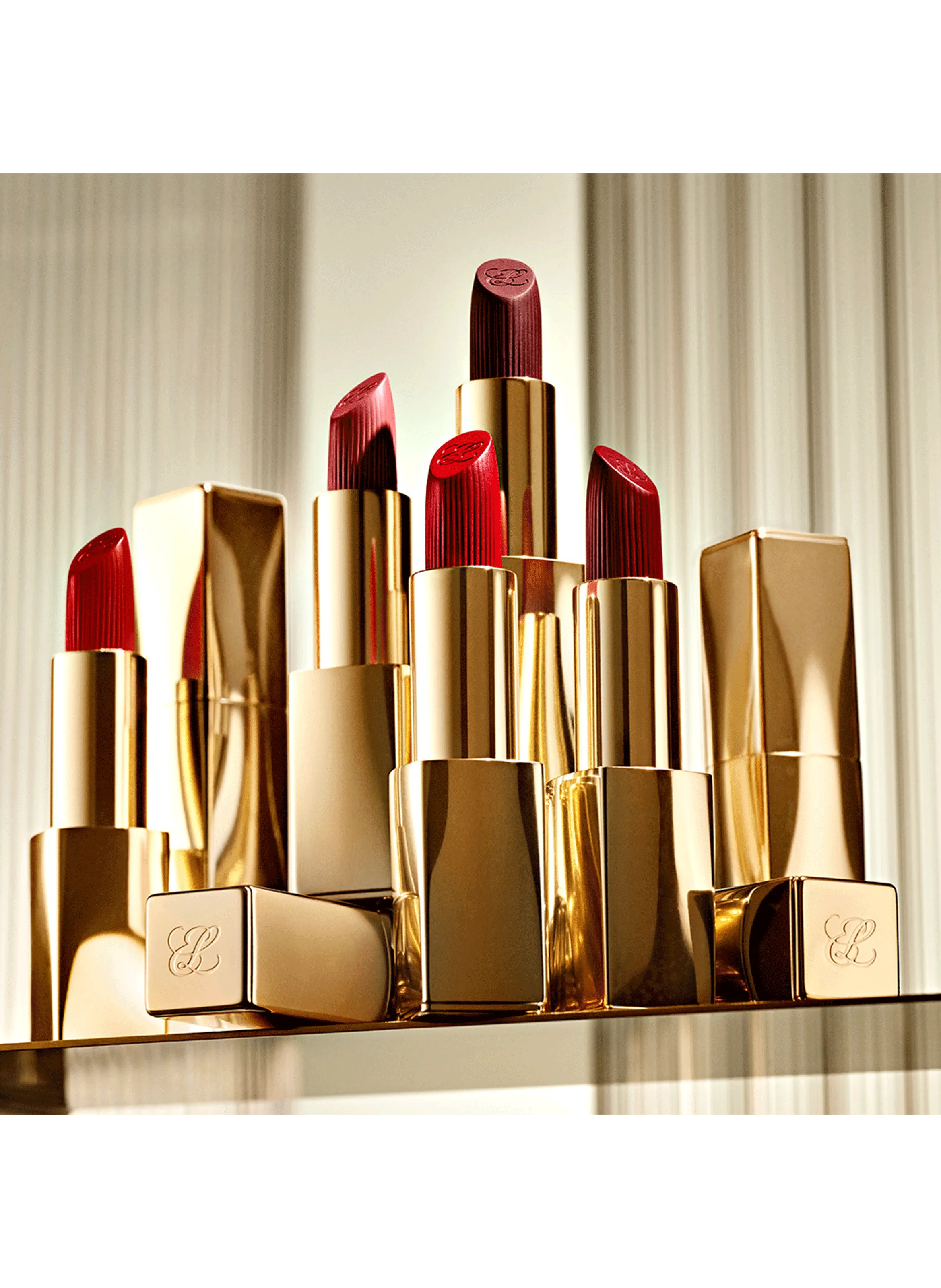 ESTÉE LAUDER  Pure Color Creme Lipstick - Red