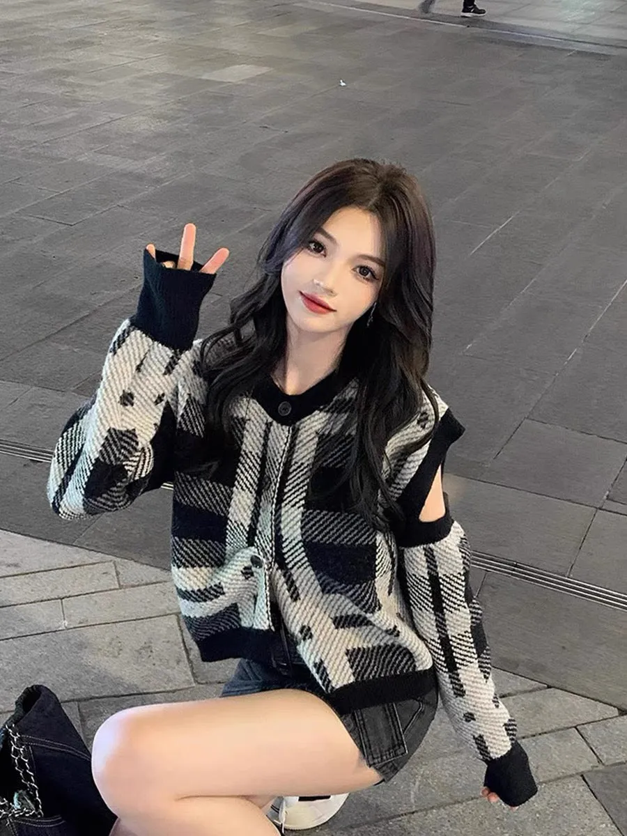 EUSKY IIWAN plaid contrasting color small fragrant style knitted cardigan sweater jacket women's spring new outer top (T380)