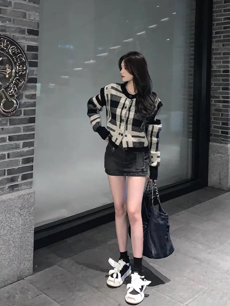 EUSKY IIWAN plaid contrasting color small fragrant style knitted cardigan sweater jacket women's spring new outer top (T380)