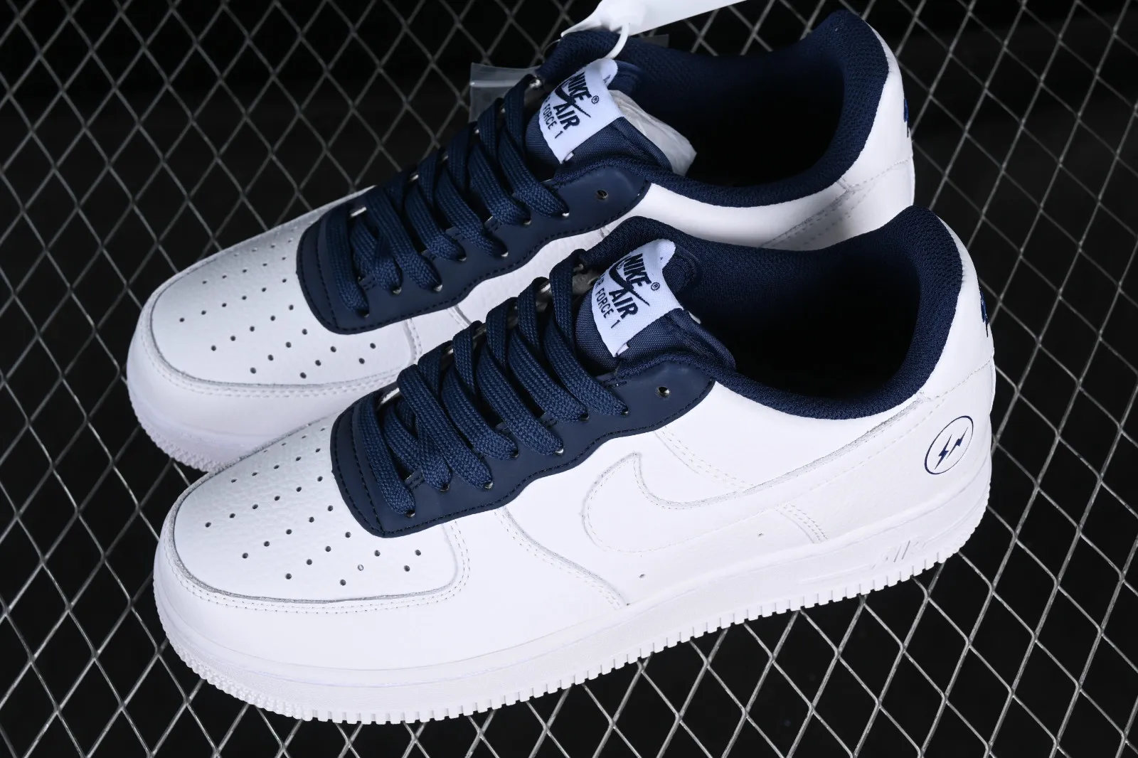 Fragment design x Nike Air Force 1 07 Low White Dark Blue TT0801-606