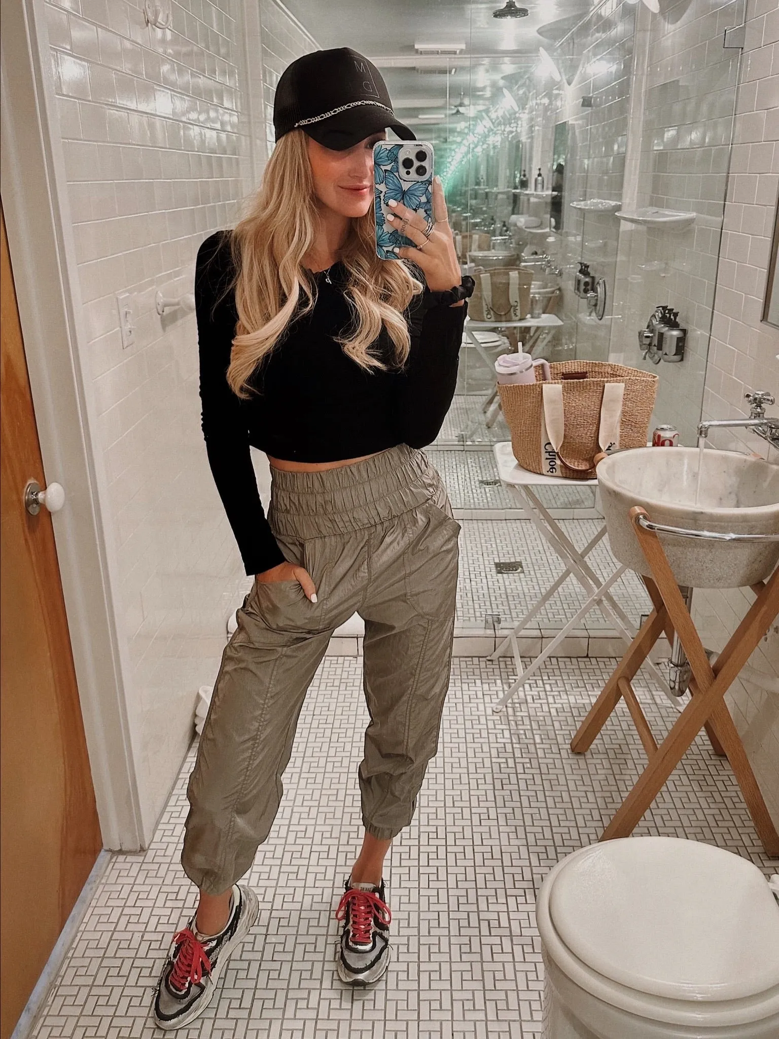 FREE PEOPLE MOVEMENT SAGE JOGGERS- SIZE XS ( ONLINE)