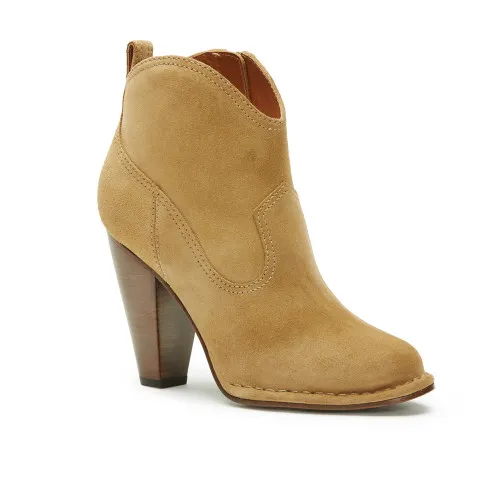 FRYE Women's Madeline Short Boot Cashew Soft Oiled Suede 7.5