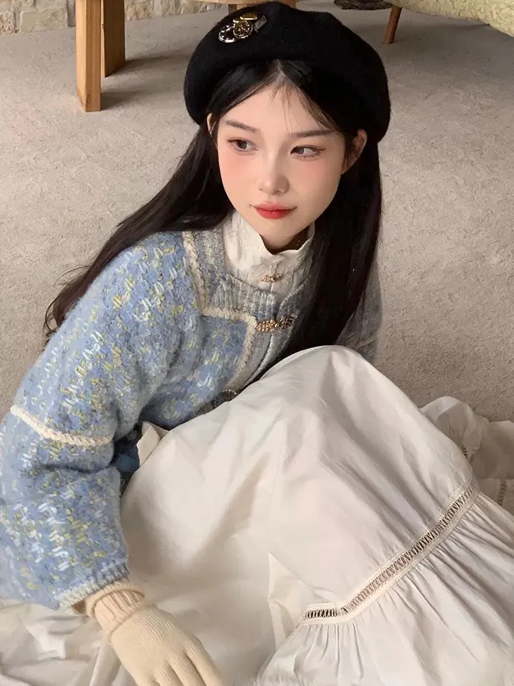 High-end new Chinese style national style knitted cardigan 2023 autumn and winter new blue button design sweater jacket for wome