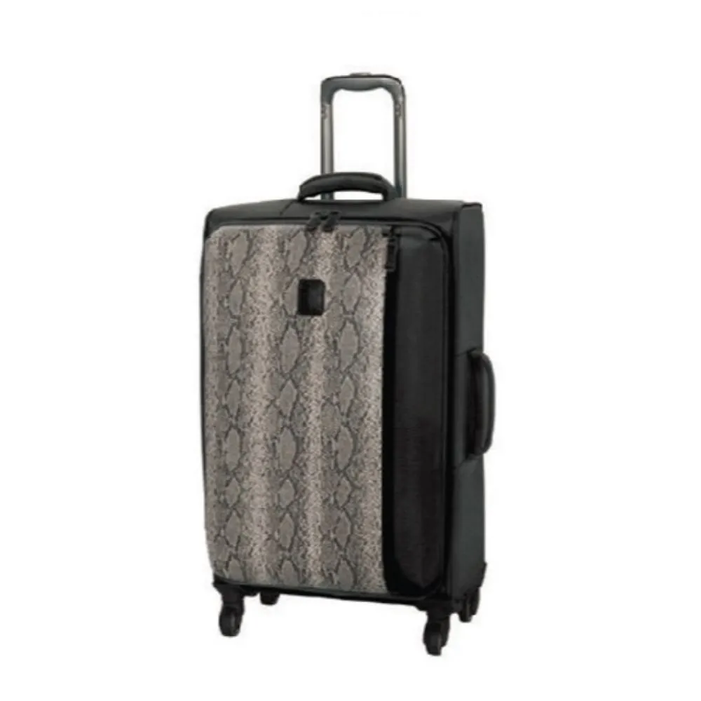 It Luggage Flattery 25