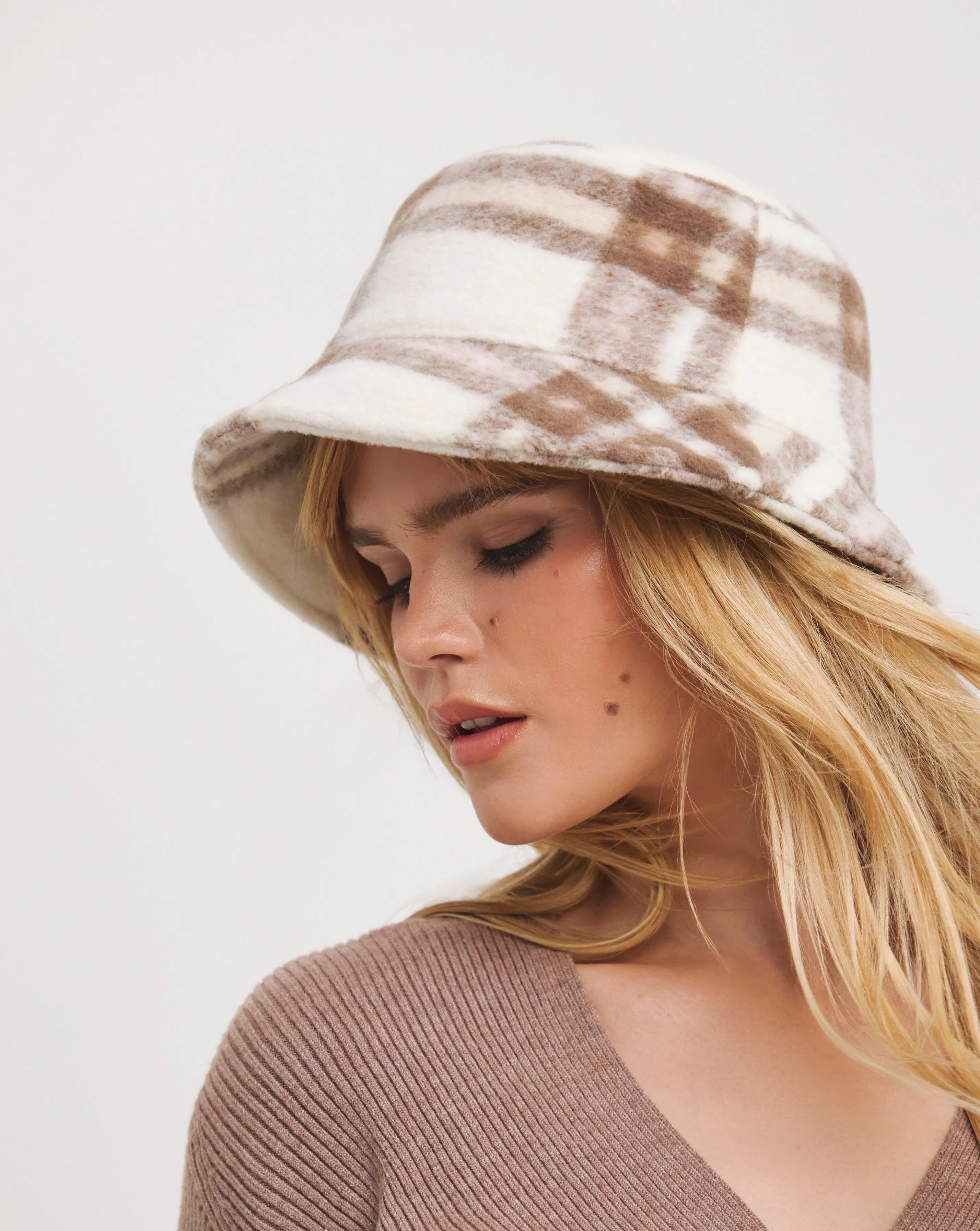 Ivory Check Bucket Hat | Simply Be