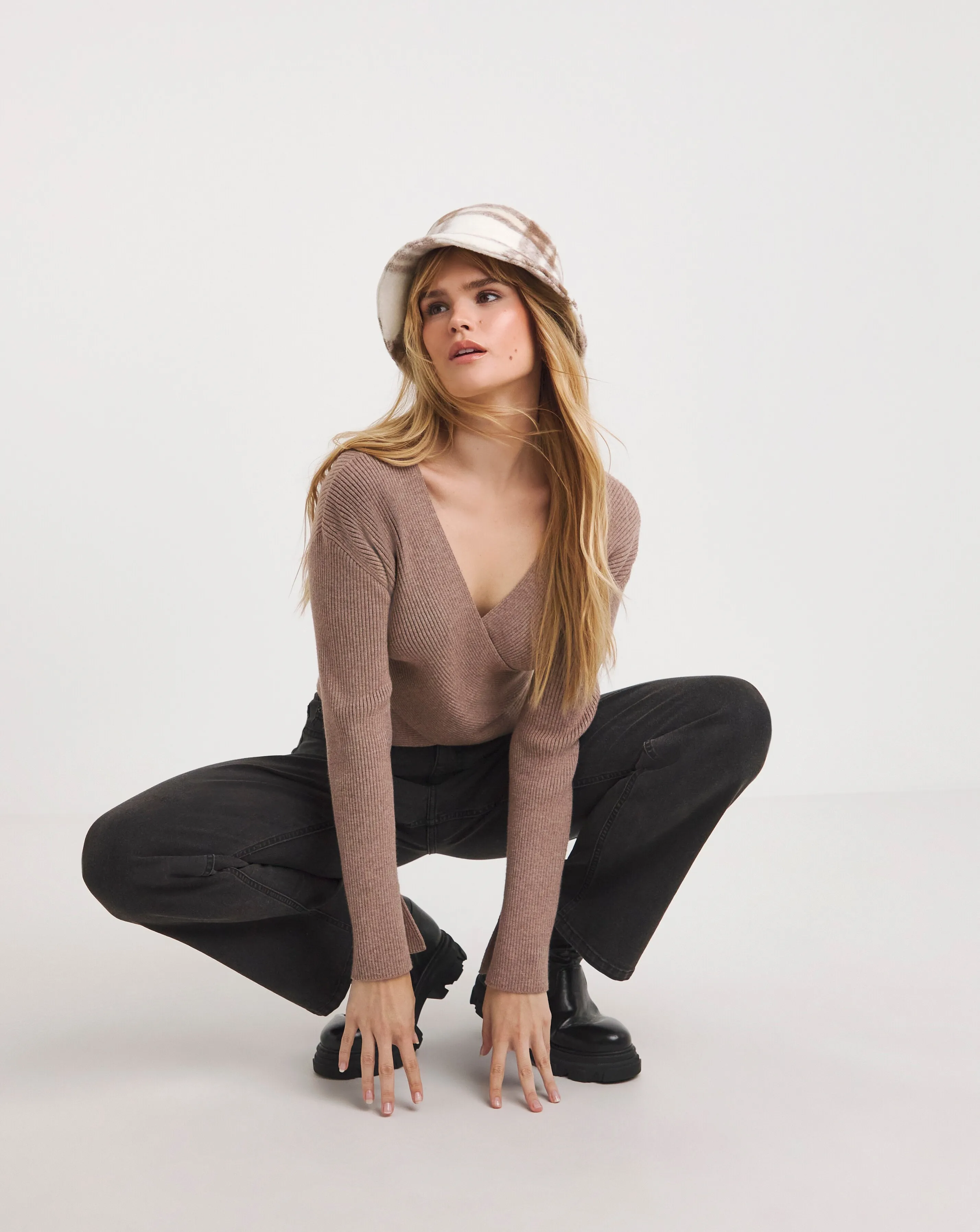 Ivory Check Bucket Hat | Simply Be