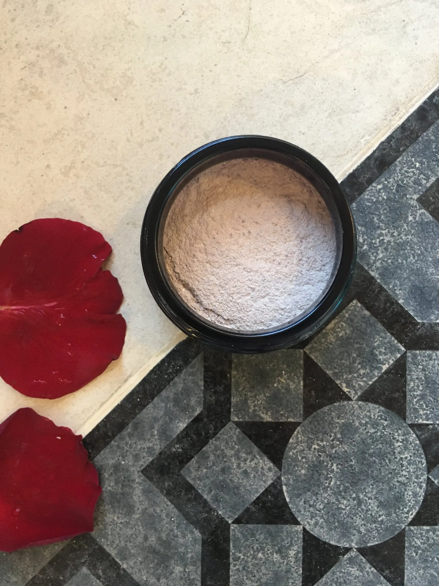 LA FLORA SAGRADA SKIN  PEARL POWDER MASK