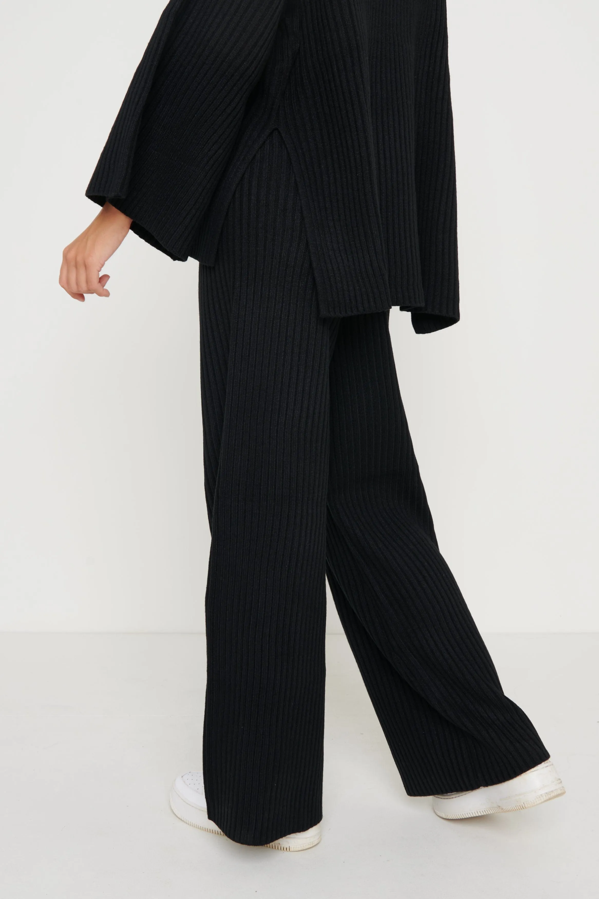 Lina Ribbed Trousers- Black