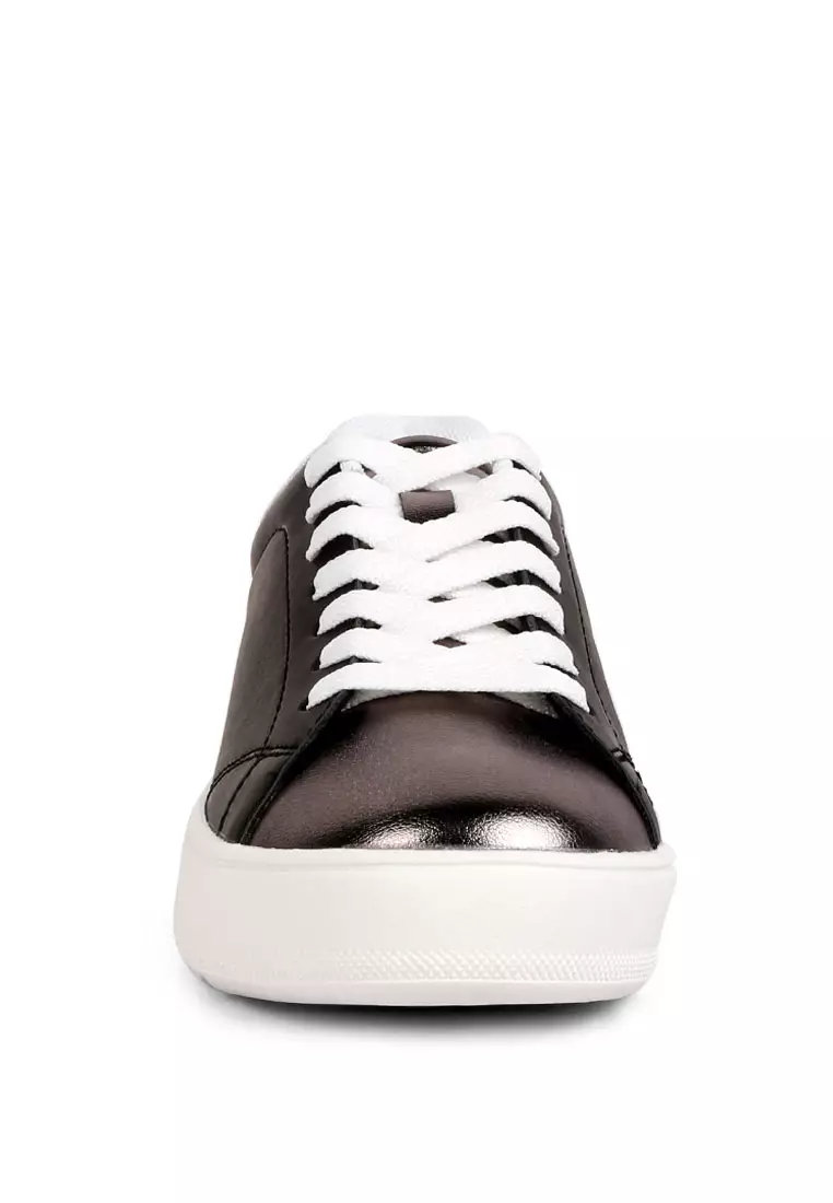 London Rag Black & Pewter gold Metallic Accent Sneakers
