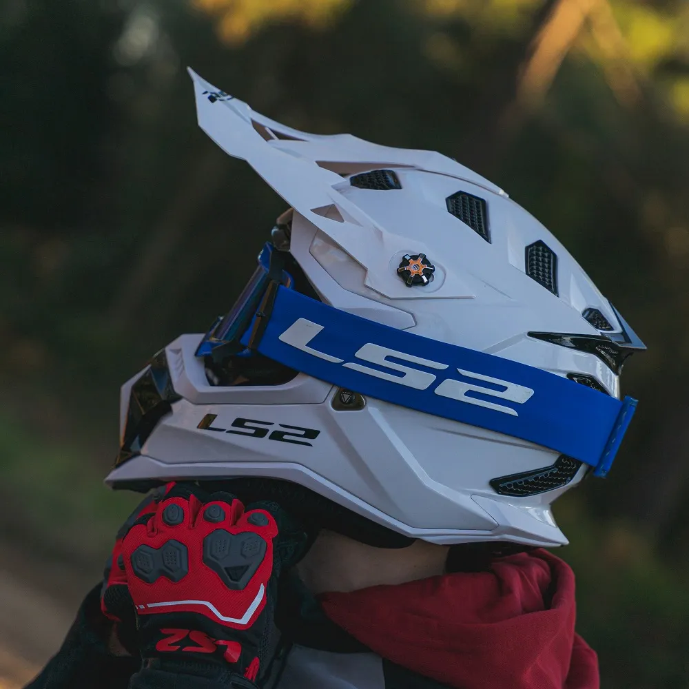 LS2 MX700 Subverter Evo II Plain Helmet - White