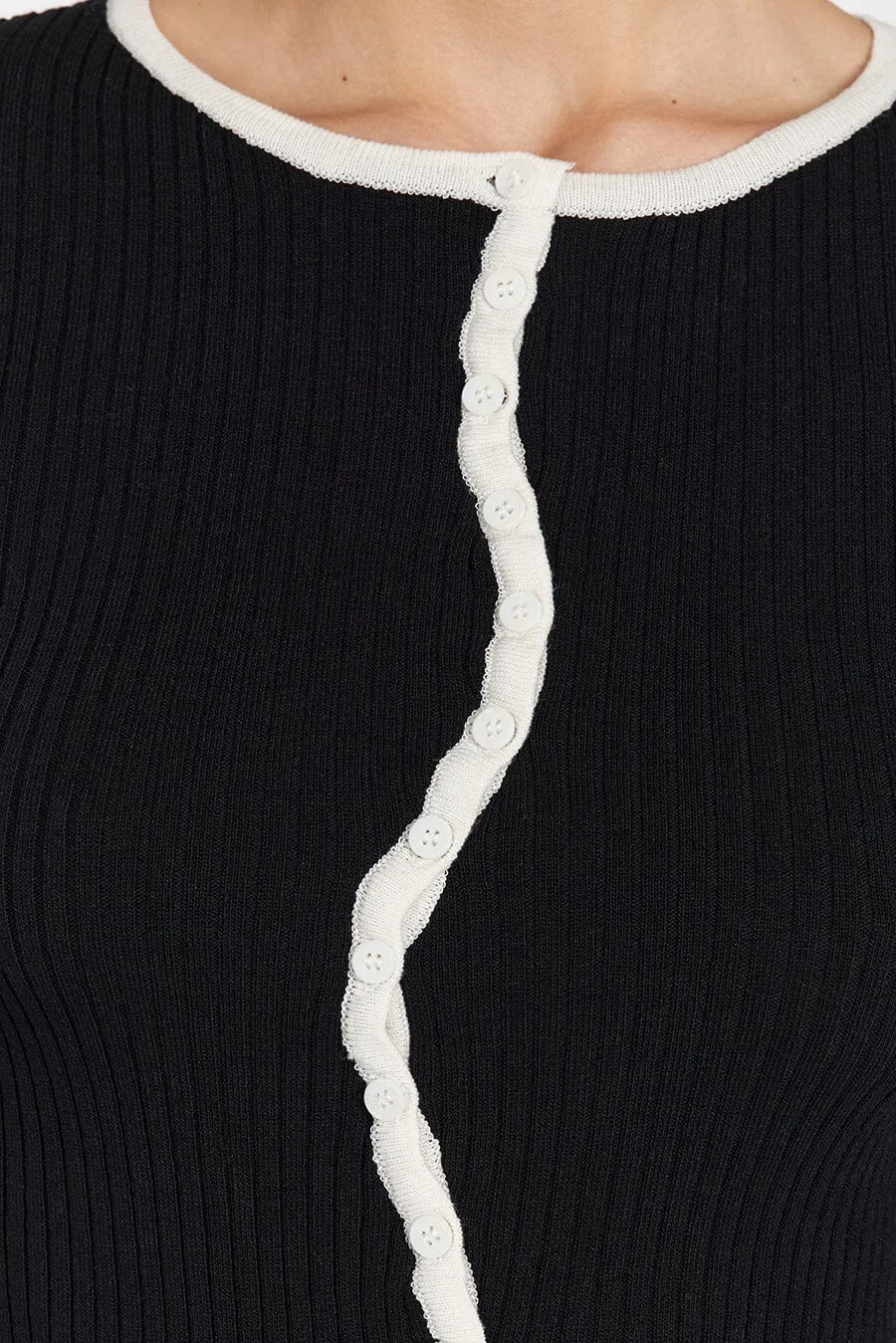 LUCILLE BLACK CONTRAST CARDIGAN