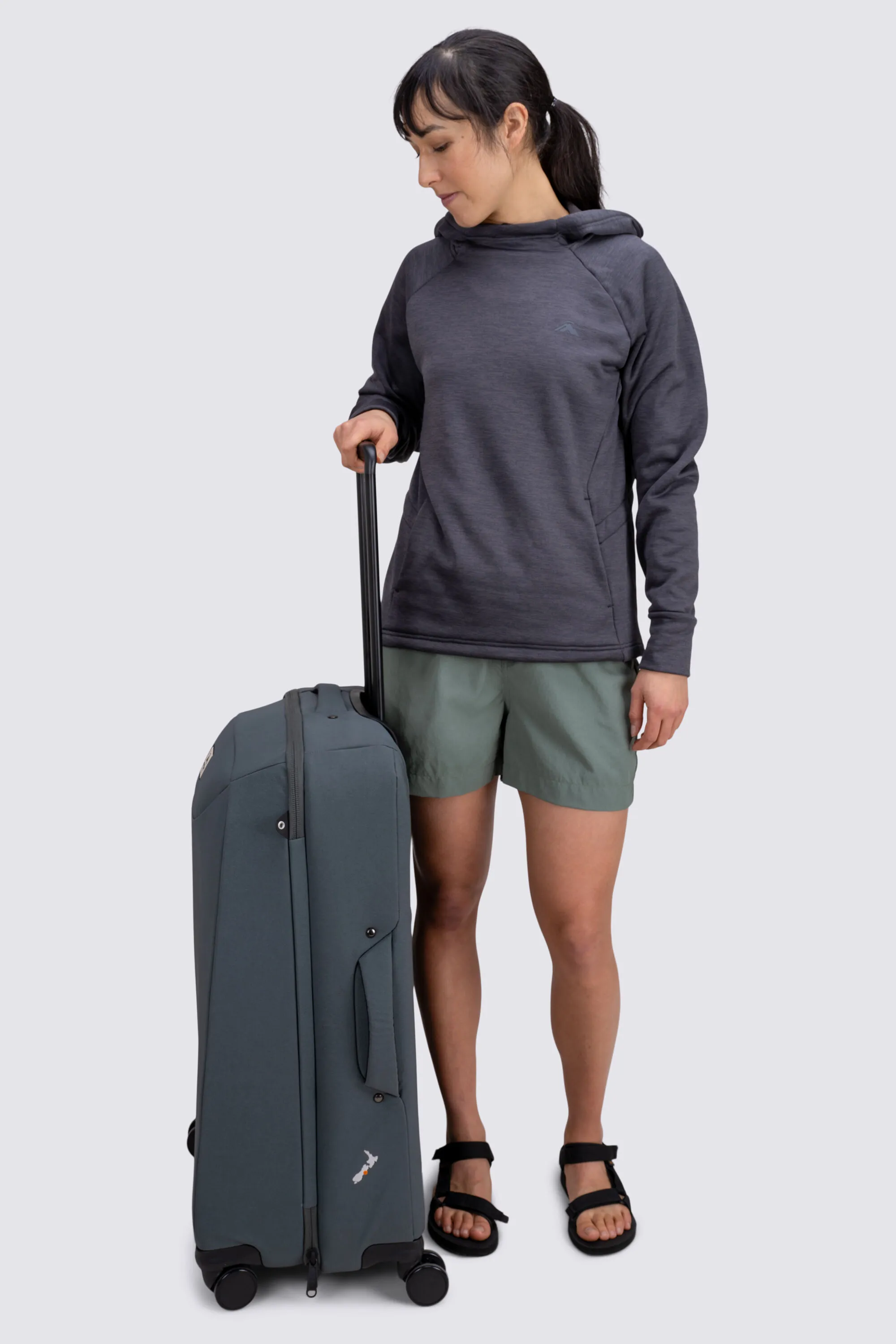Macpac Quest 90L Wheeled Luggage