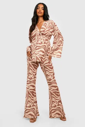 Maternity Zebra Plisse Split Flare Pants