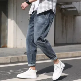 Men's relaxed crop jeans in gray