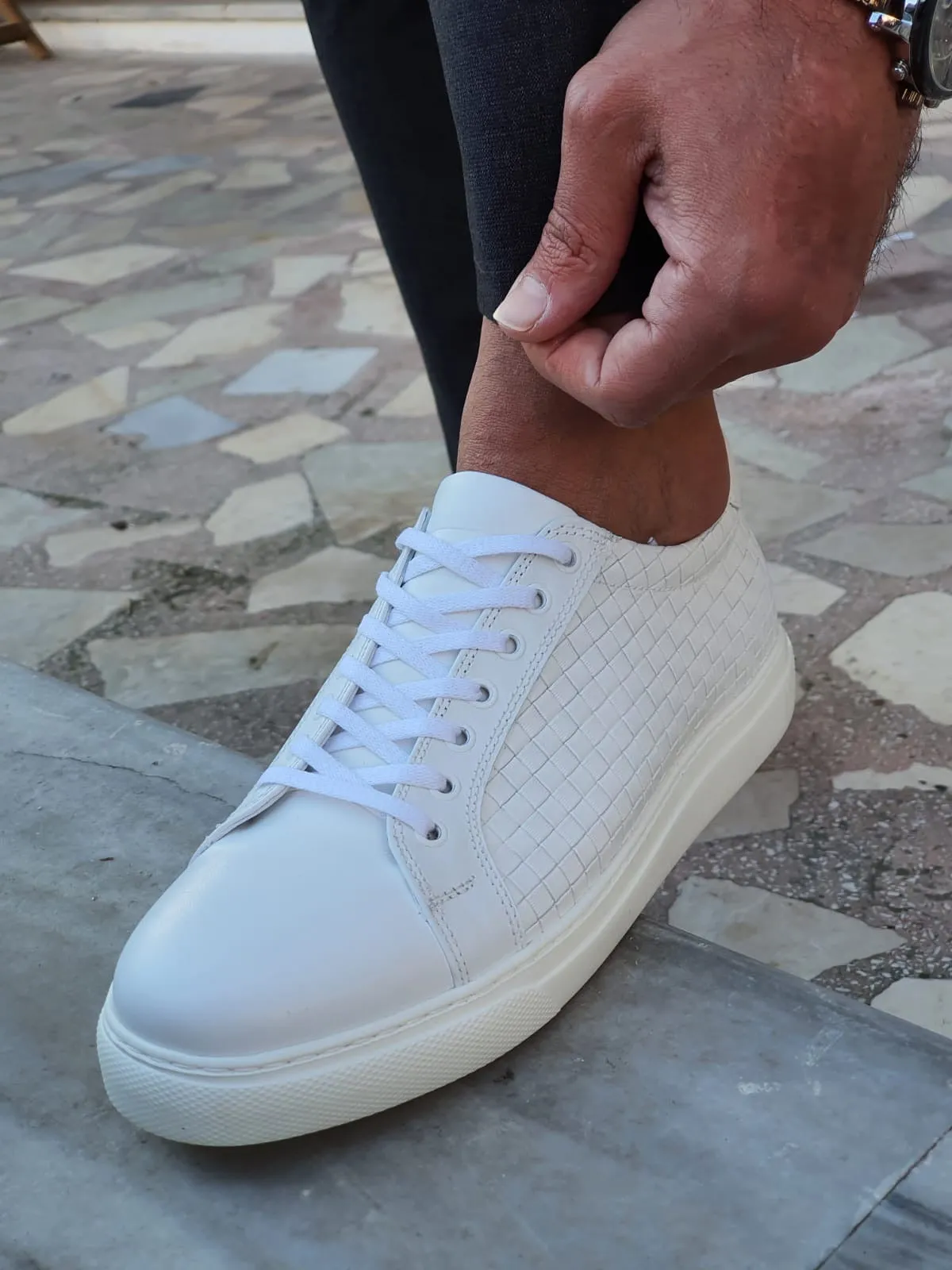 Montreal White Low-Top Sneakers