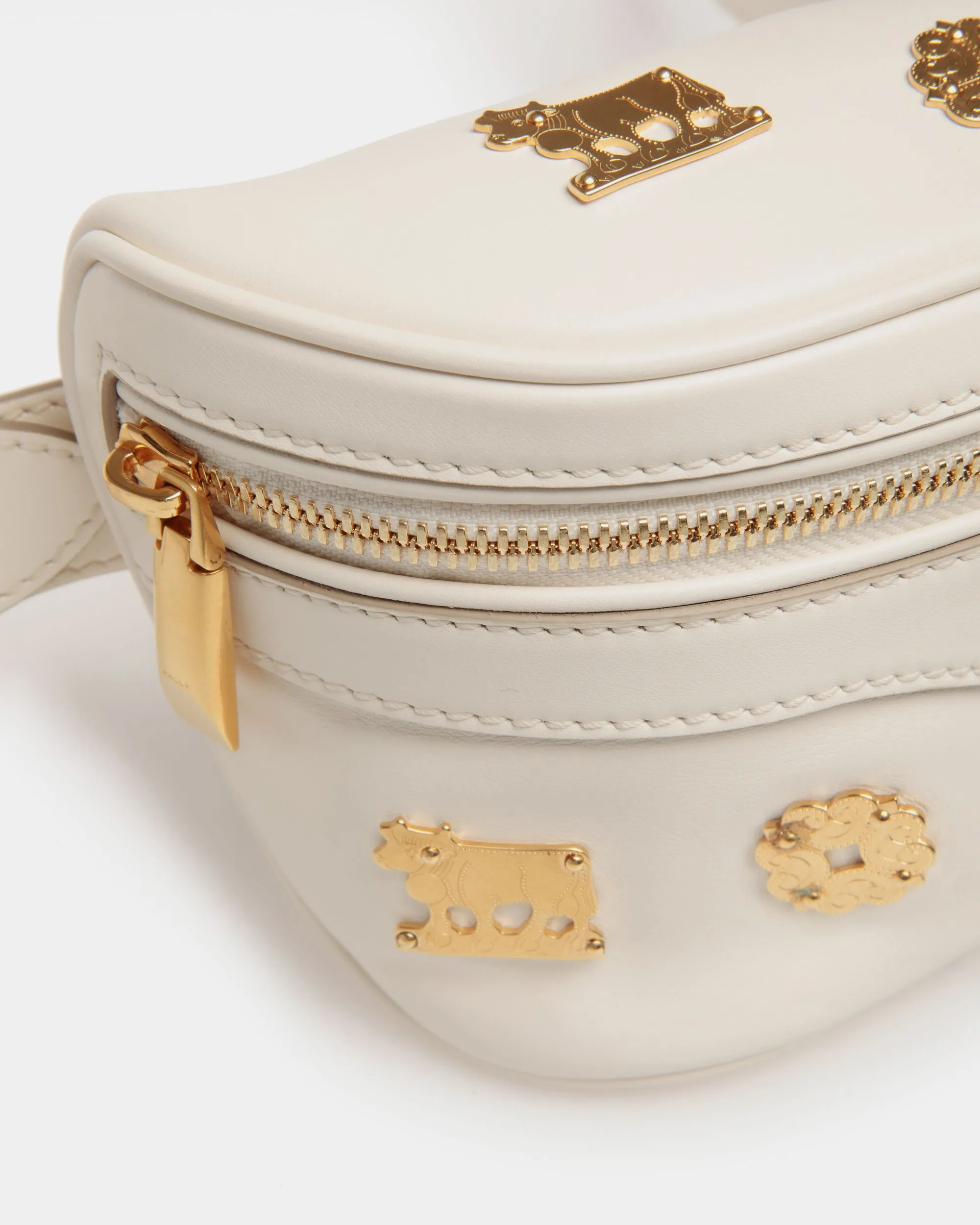 Mountain Belt Bag  in White Leather 