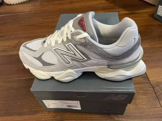 New Balance 9060 Rain Cloud