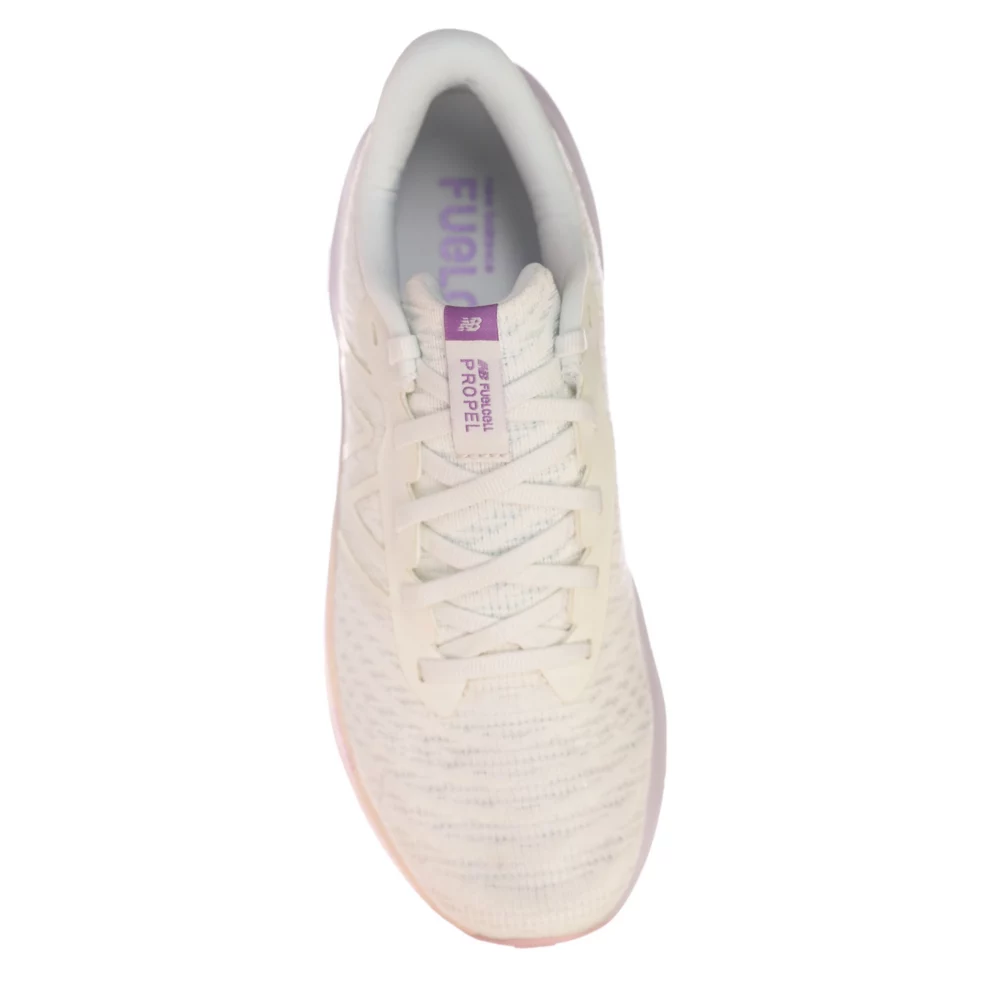 NEW BALANCE  WOMENS FUELCELL PROPEL V4 RUNNING SHOE