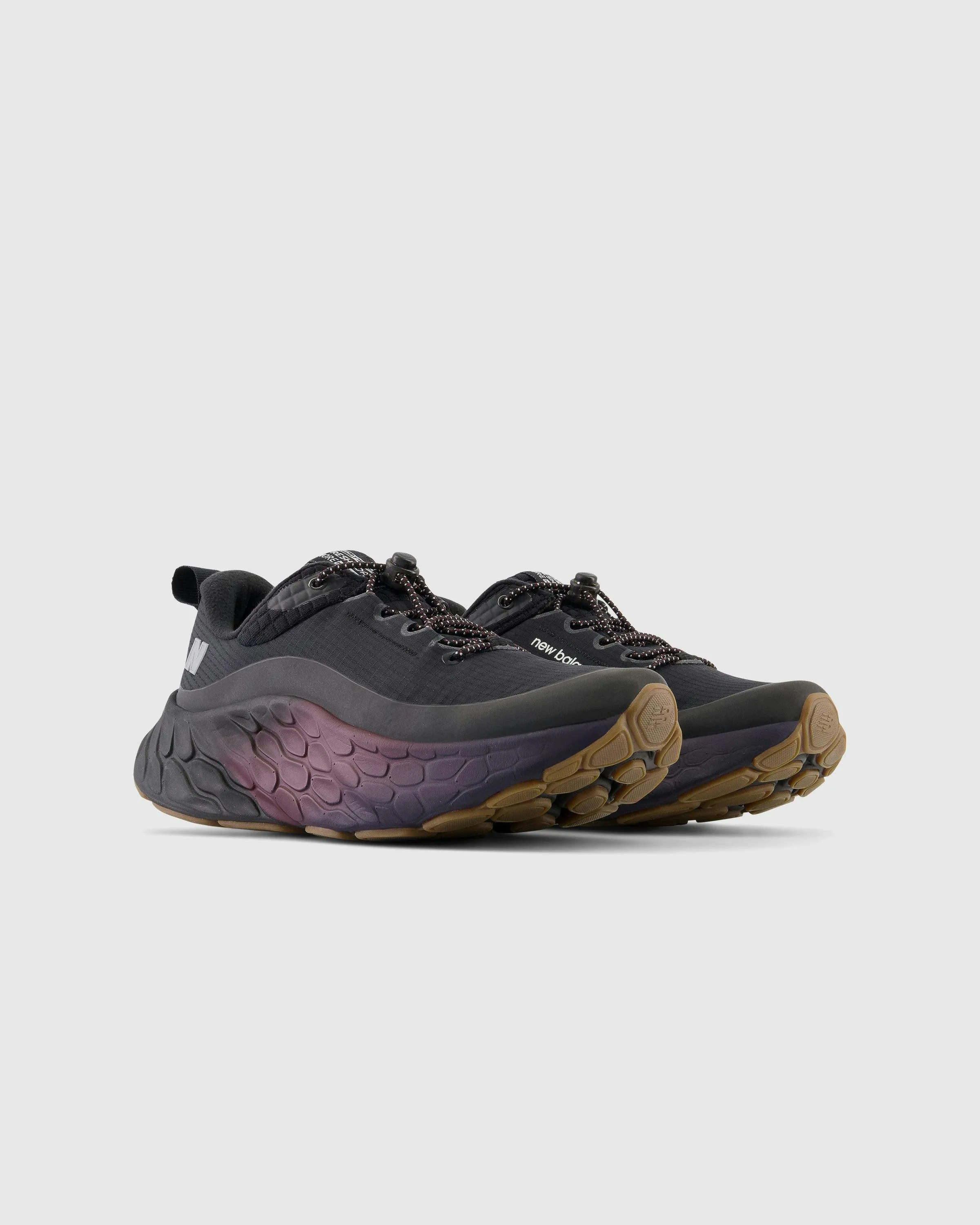 New Balance – Fresh Foam X More v4 W Black/Burgundy | Highsnobiety Shop