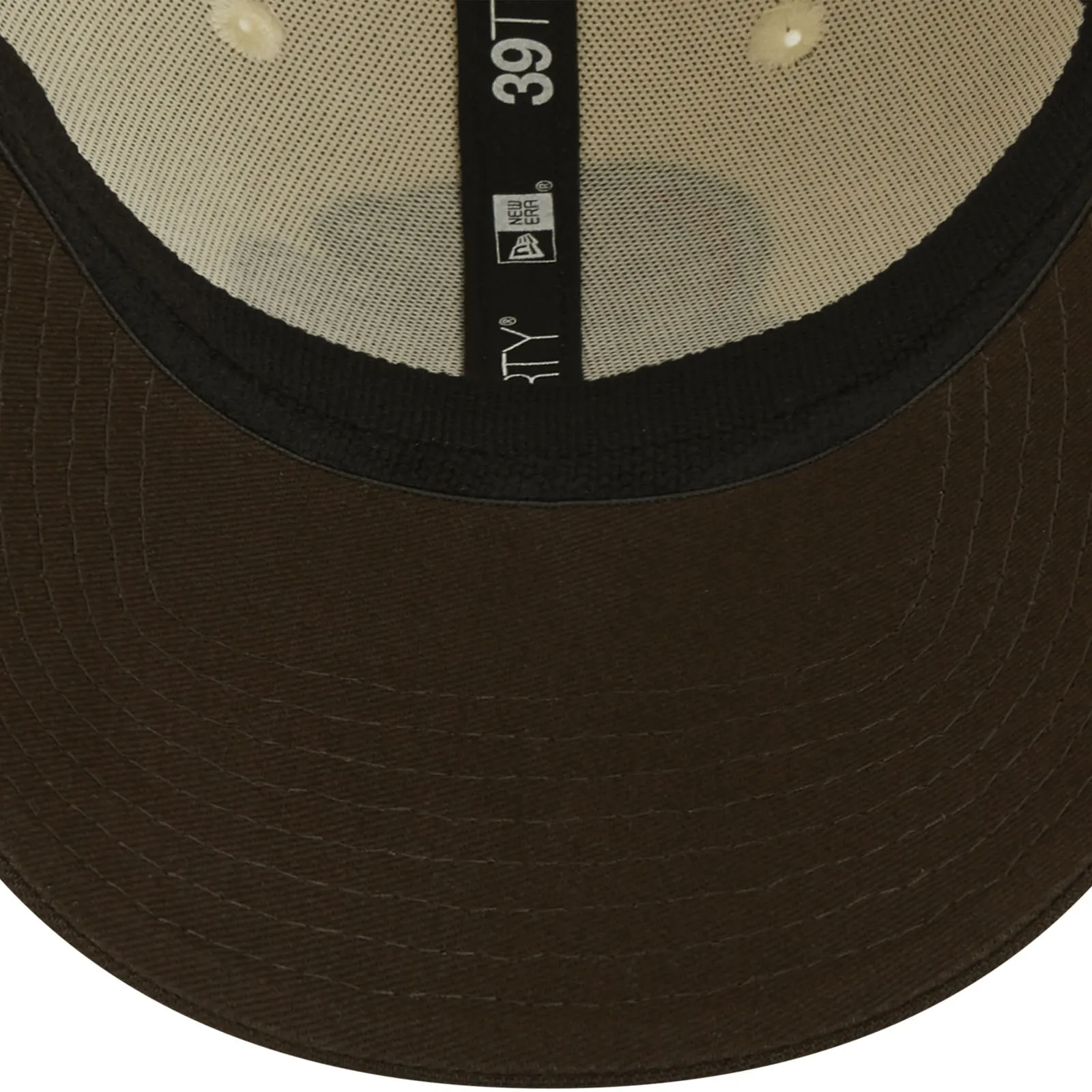New Era Cleveland Browns NFL 39THIRTY Sideline 2022 Baseball Cap - White