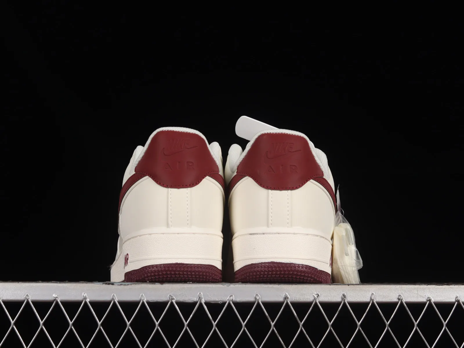 Nike Air Force 1 07 Low Beige White Dark Red GL6835-005