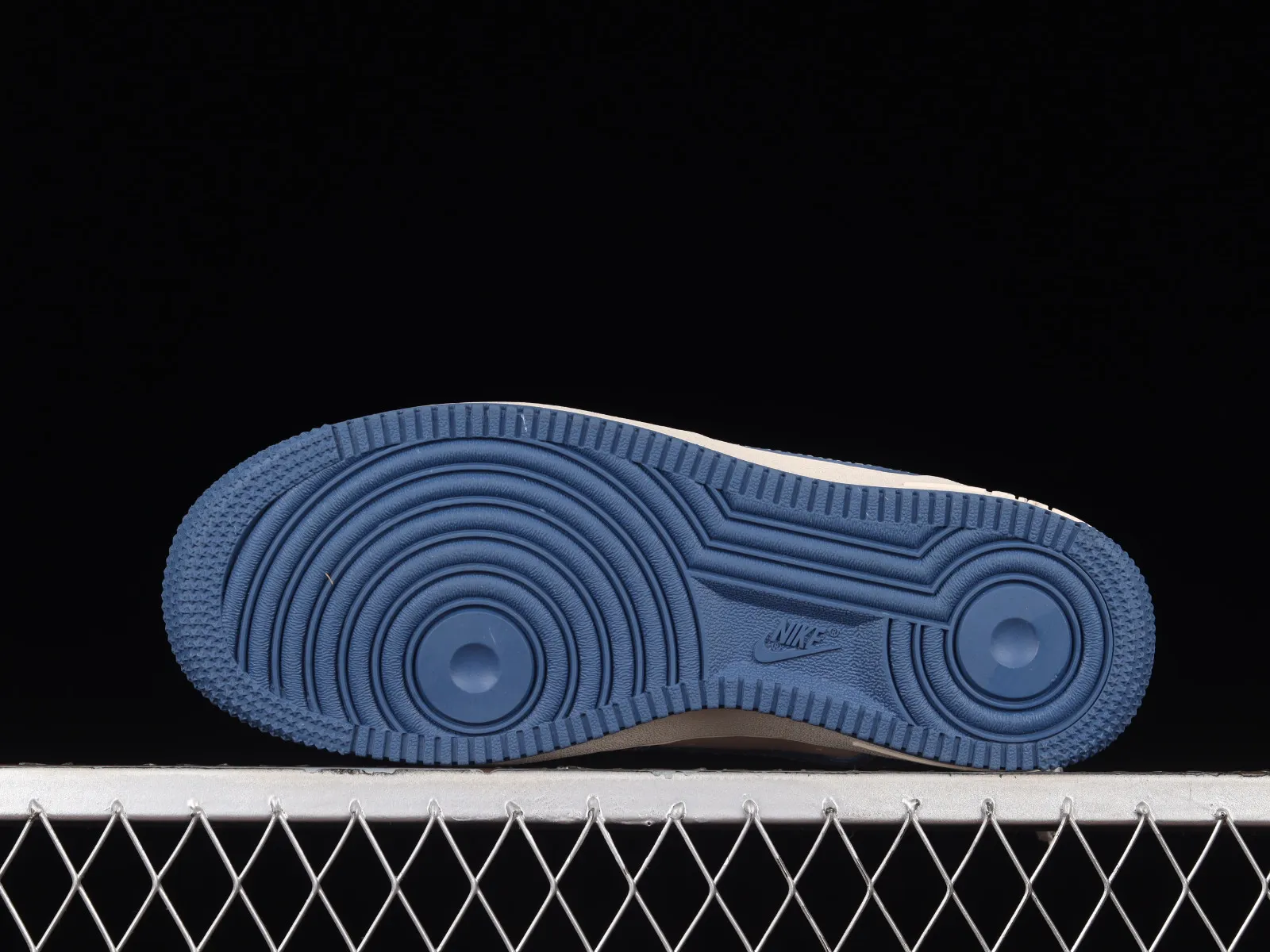 Nike Air Force 1 07 Low Captain America Dark Blue Red BS9055-804