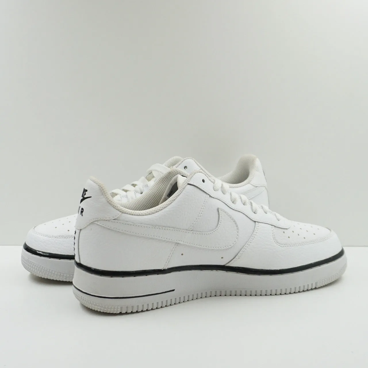 Nike Air Force 1 '07 Low White Black Outline Swoosh